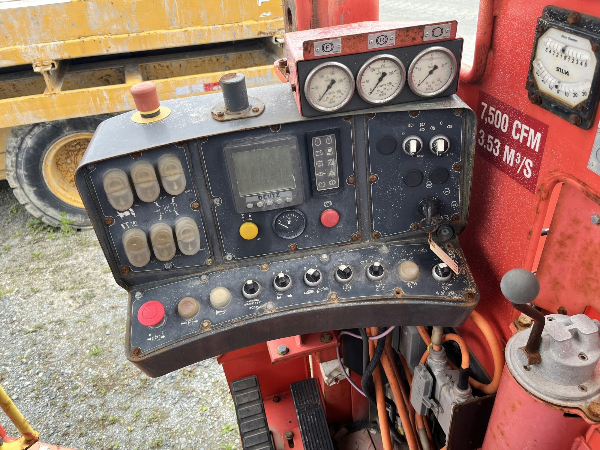 Sandvik DD211 1 boom jumbo drill | Access Industrial