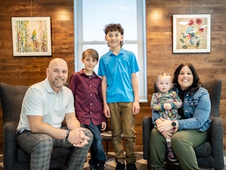 fier ambassadeur - Claudel Brault et Jean-Sébastien Maillé