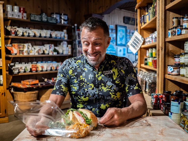 Fier ambassadeur Jean-Marc Asselin