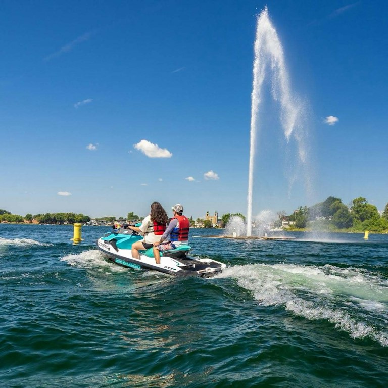 Festival nautique air plein au du canada 3