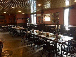 Resto pub st louis interieur