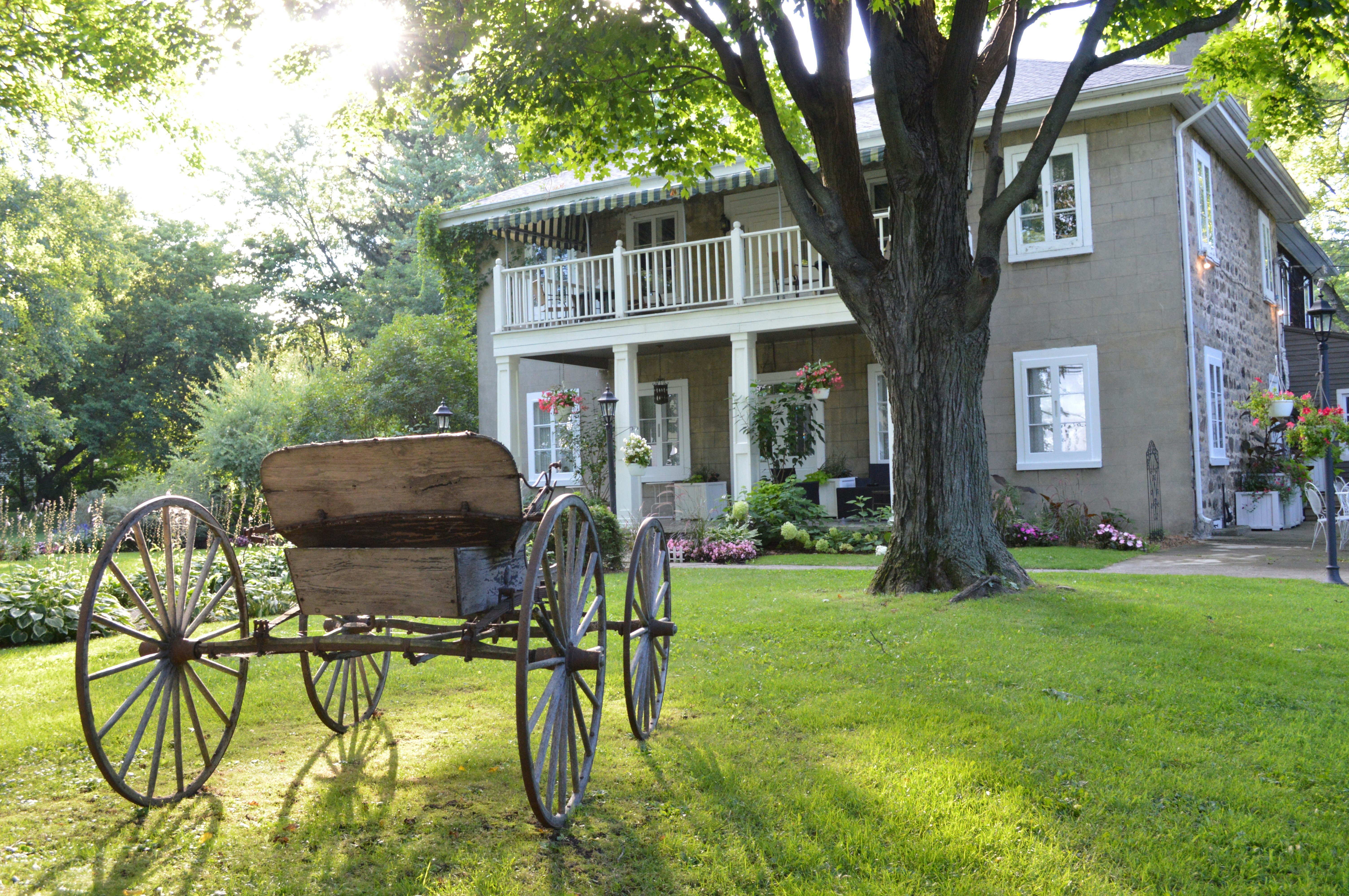 3 2015 Serge De Bray Manoir Grant St Timothee SDV