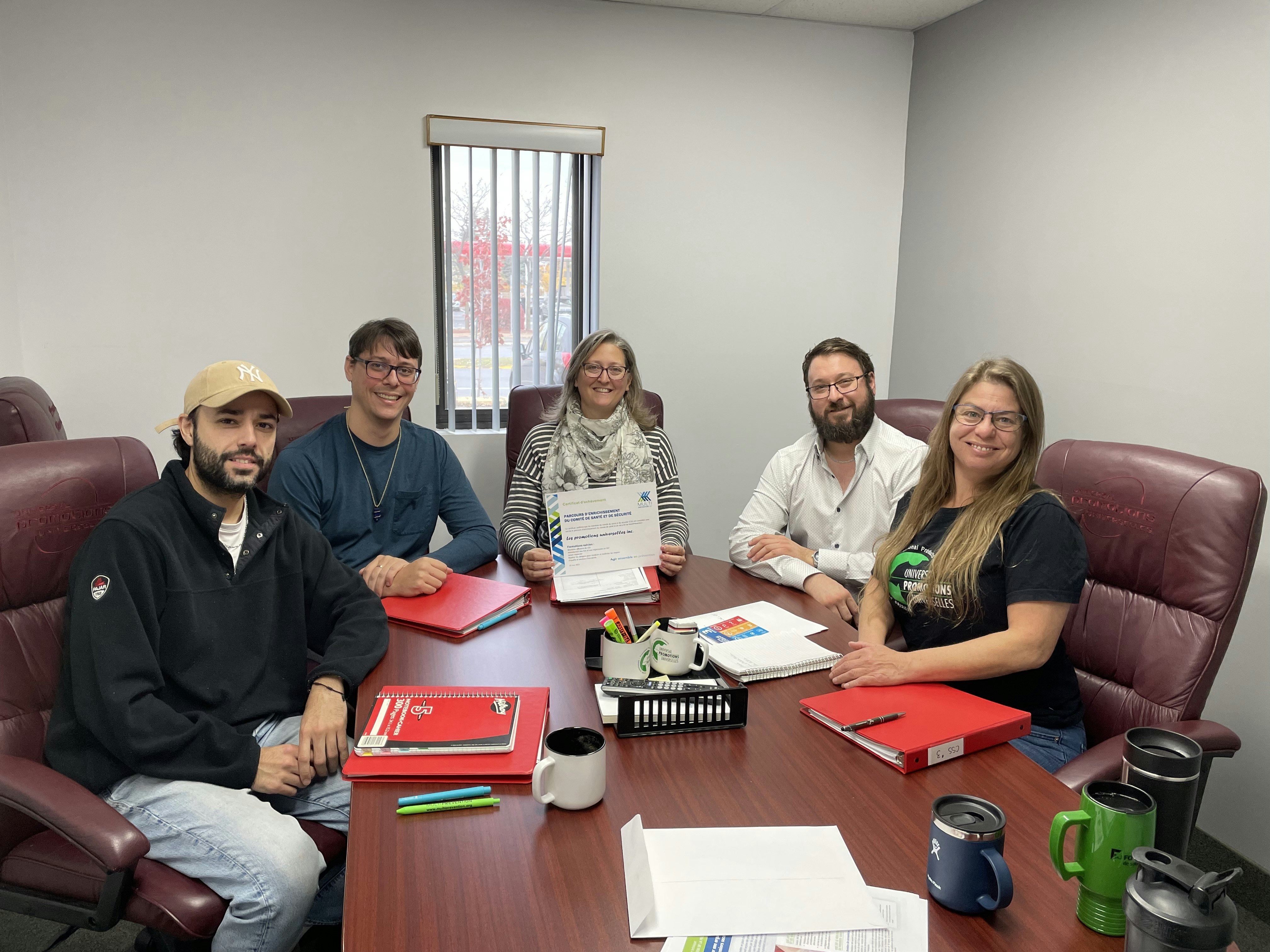 Photo du comité de santé et de sécurité (CSS) de l'entreprise Promo Universelles