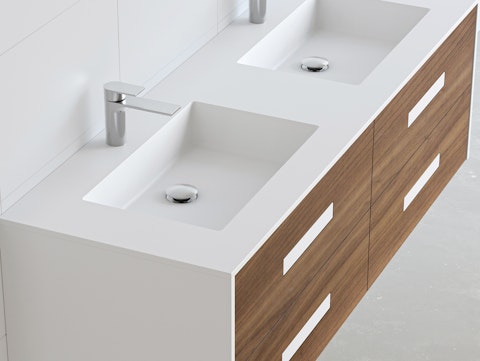 PURESOLID SKYLINE POV2 600x746