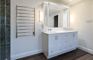 Dabe Bennett Essentia Shaker T 35 S Q TRA RGB ext