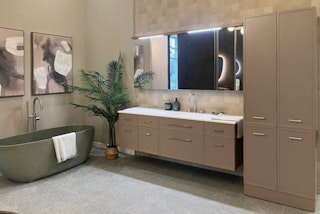 PGL Neolito laque sur mesure Q 4600 bain int1