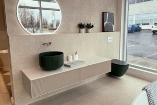 PGL Skyline 10 laque sur mesure Q 2022 RGB int1